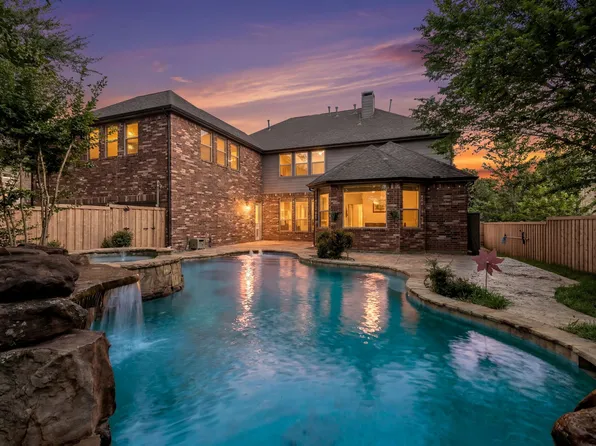 2405 Highgate Dr, McKinney, TX 75070