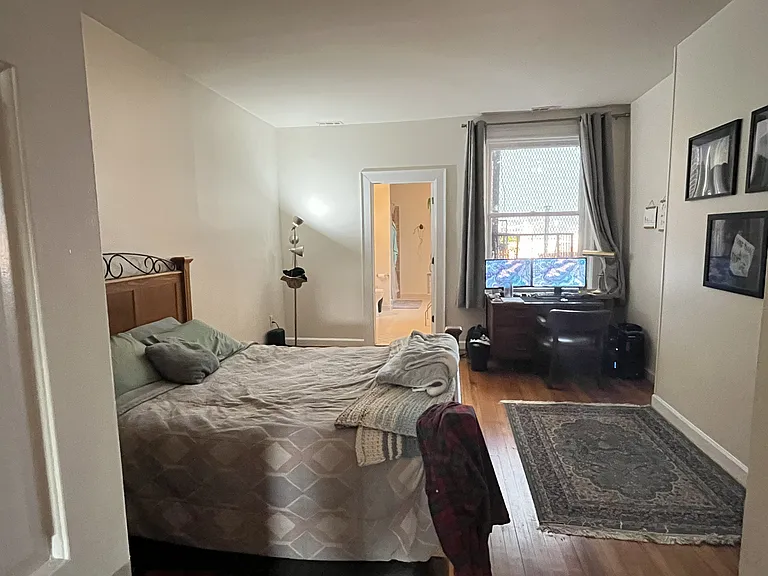 809 Cathedral St #5 — Photo 9