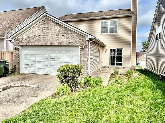 3rd image of 184 Acorn Falls Dr