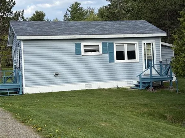 228 Upper Mills Rd, Saint Stephen, NB E3L 5W2