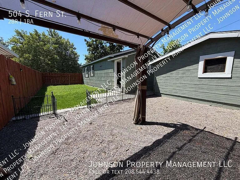 504 S Fern St — Photo 14