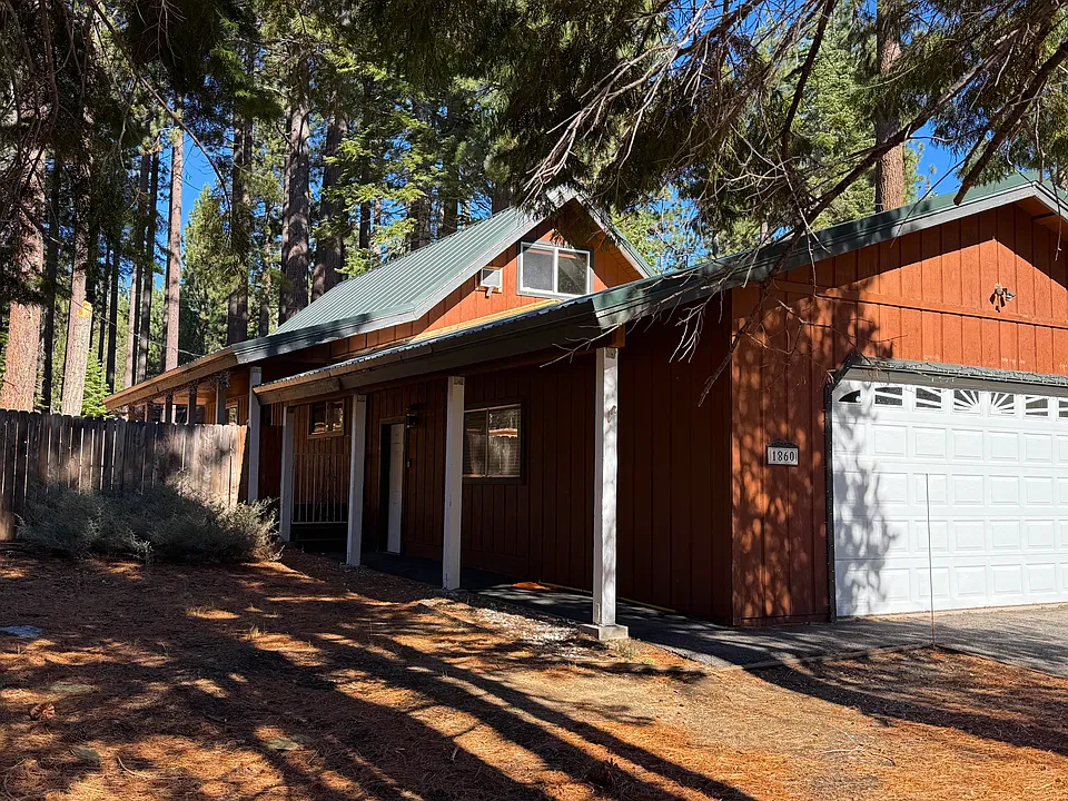 1860 Nez Perce Dr