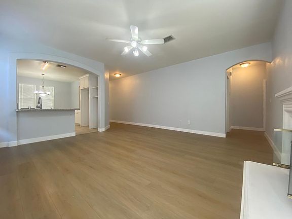 5th image of 9509 Canmoor Cir