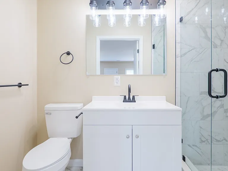 4104 Lantern Ln — Photo 16