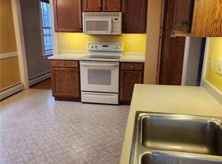 128 Grand St #2, Middletown, CT 06457