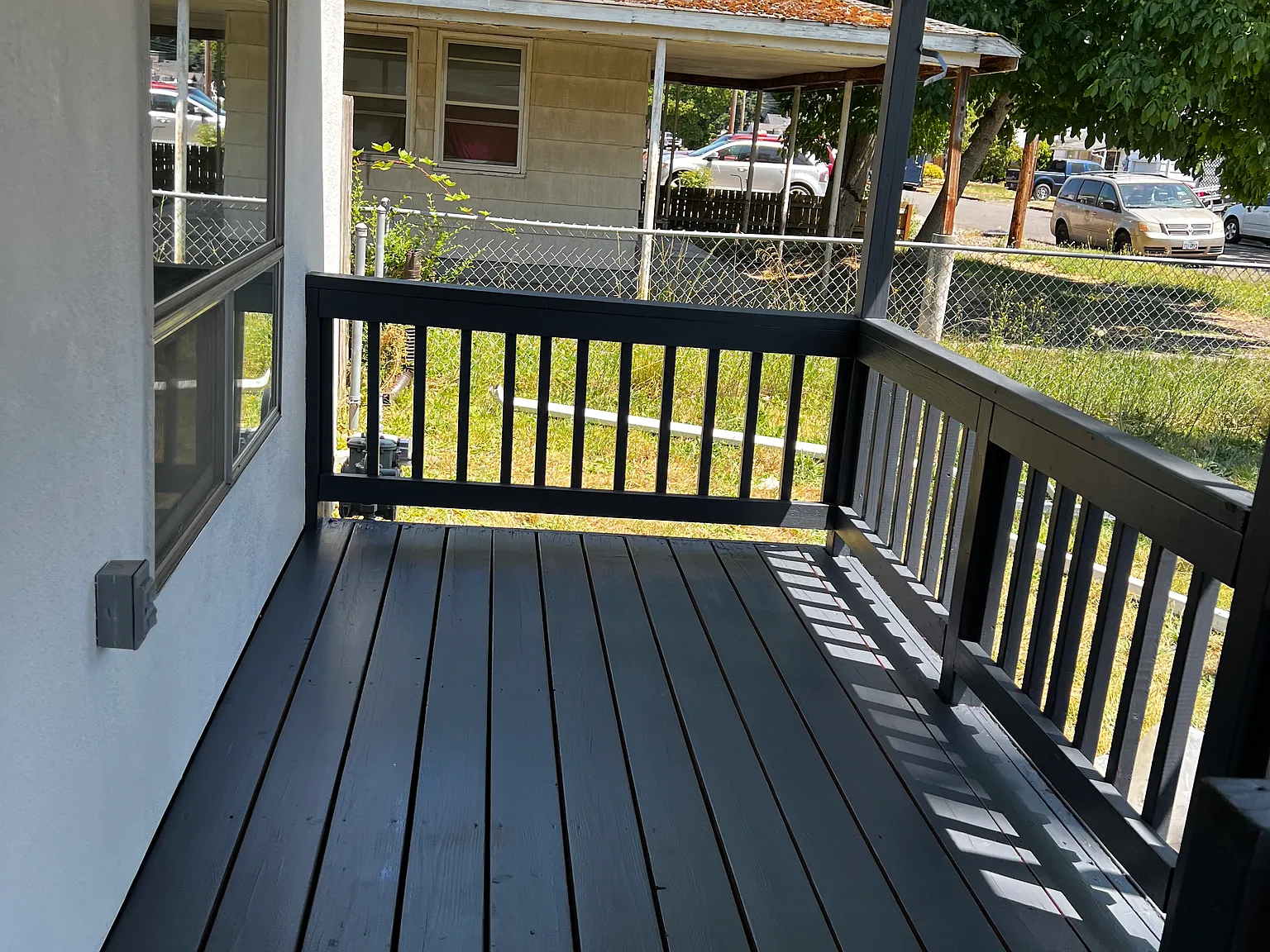 3 bed, 1200 sqft, $2,100 — Photo 4