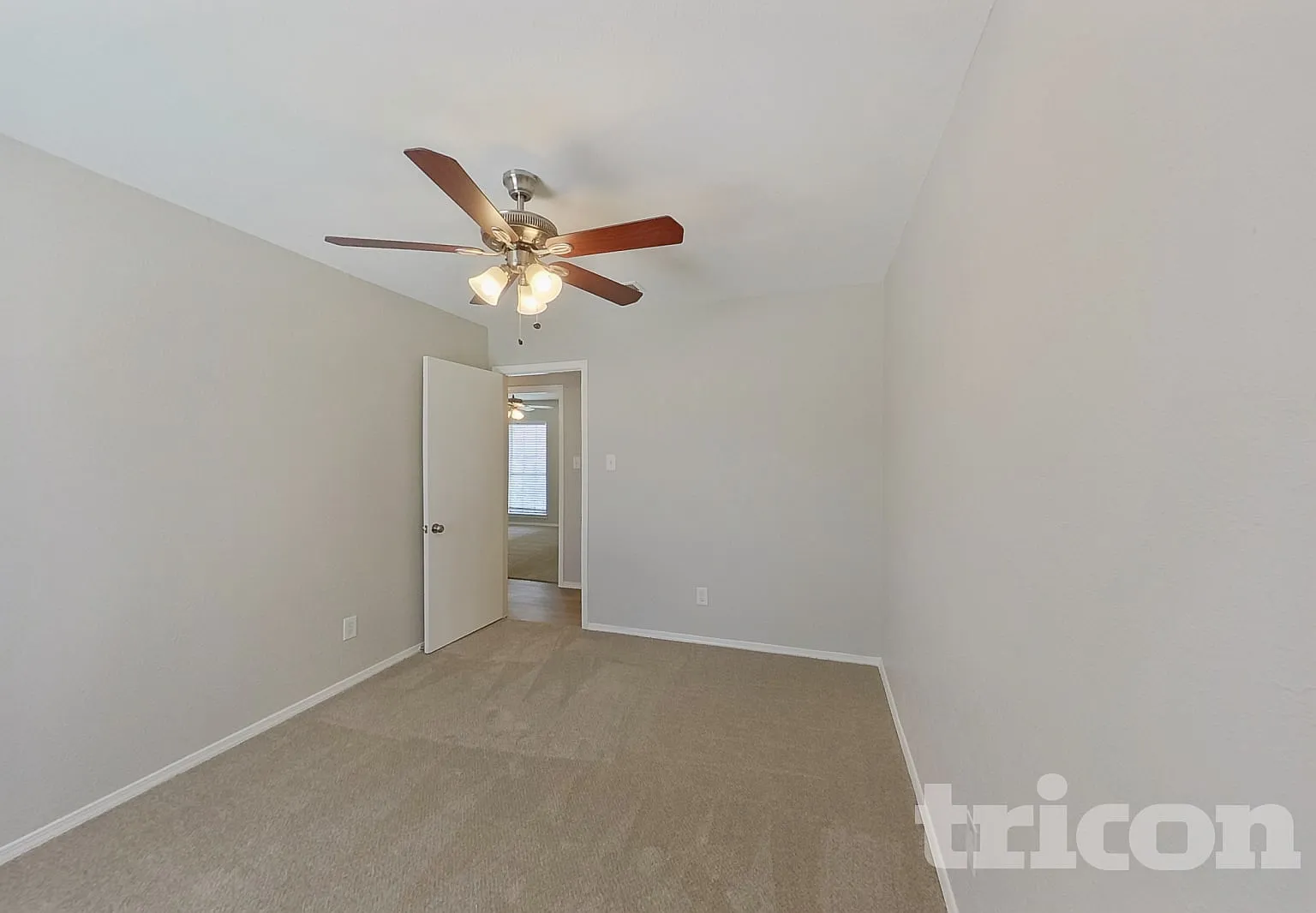 3316 Forest Creek Drive Fort Worth TX — Photo 2