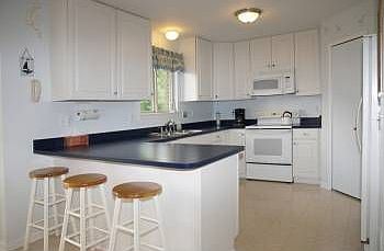 5th image of 860 Pheasant Woods Dr