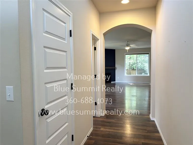 3920 Campus Willows Loop NE — Photo 2