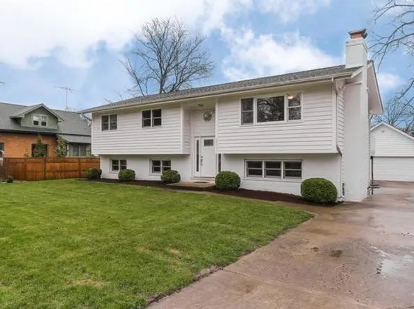 0S635 N Winfield Rd, Winfield, IL 60190