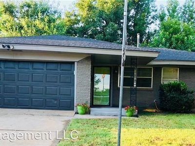 501 NE 20th St, Moore, OK, 73160