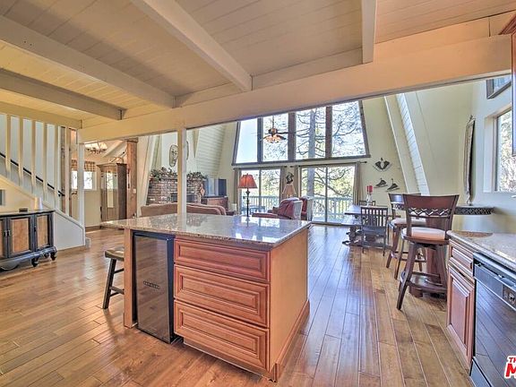 2nd image of 888 Grass Valley Rd