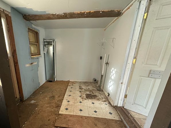 20444 Shasta St, Burney, CA 96013