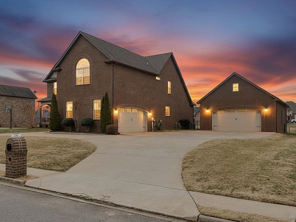 4th image of 3156 Carrie Taylor Cir