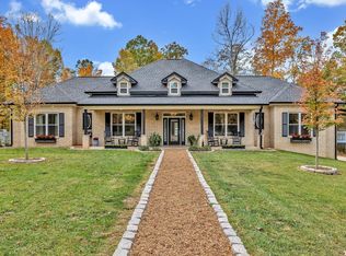 230 Anchor Dr, Waverly, TN 37185