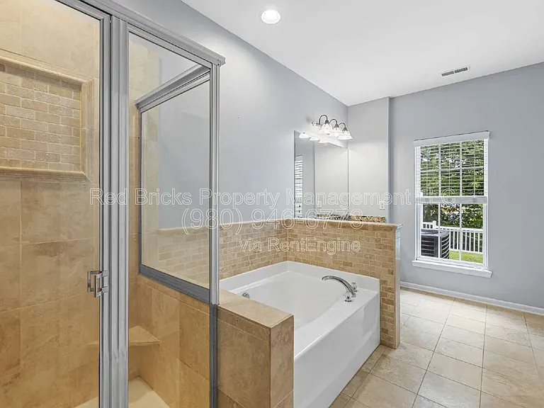 9425 Shumacher Ave NW — Photo 21