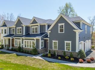 20 Club Rd, Chatham, NJ 07928