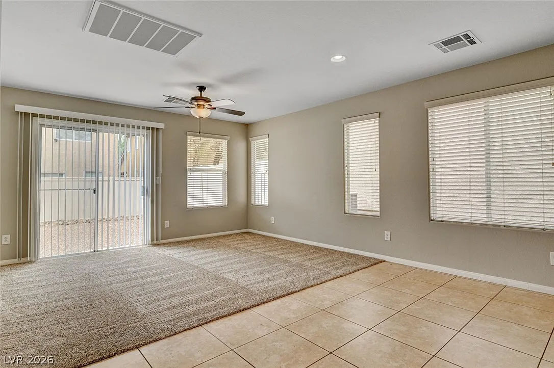 3 bed, 2.5 bath, 1830 sqft, $2,195 — Photo 3