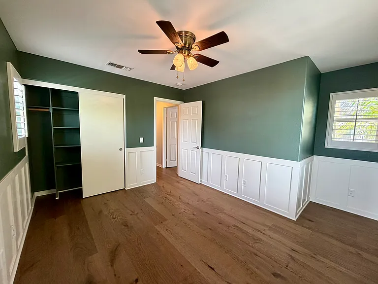 2370 Arbor View St — Photo 30