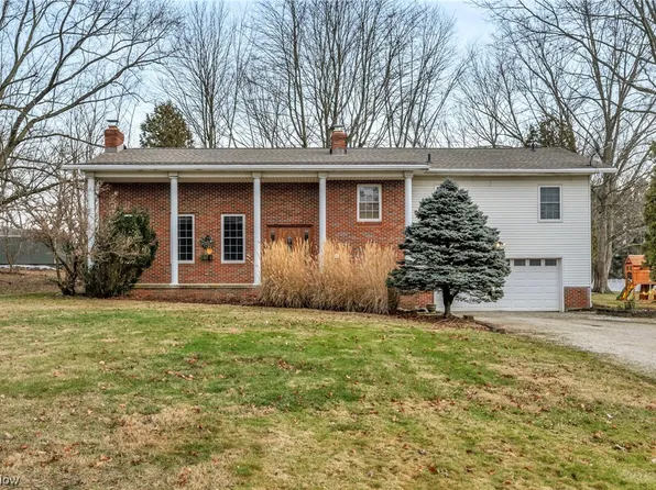 419 S Munroe Rd, Tallmadge, OH 44278