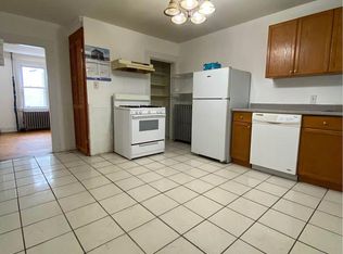 21 Sawin St #21, Watertown, MA 02472