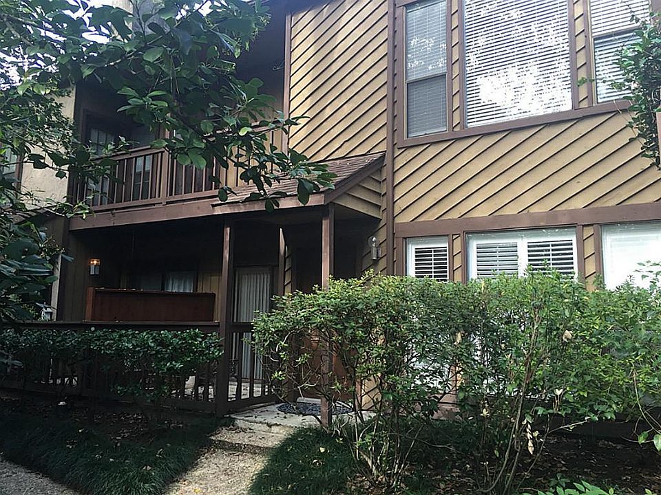 1st image of 11711 Memorial Dr APT 215