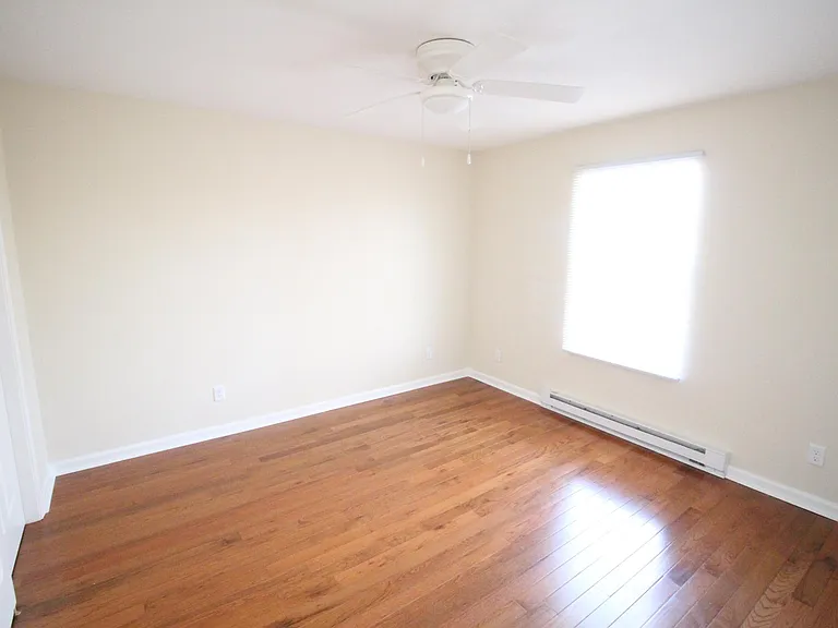 6301 W Kilgore Ave #6 — Photo 13