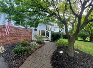 2625 Phipps Ave, Willow Grove, PA 19090