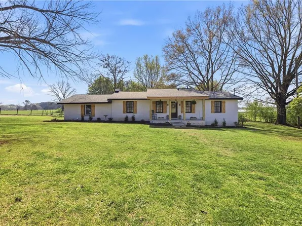 1000 Amber Stapp Studdard Rd, Social Circle, GA 30025
