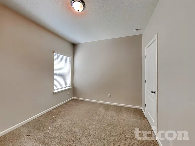 10344 Pavnes Creek Dr — Photo 10