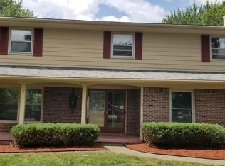 6186 Kings Crown Rd, Grand Blanc, MI 48439