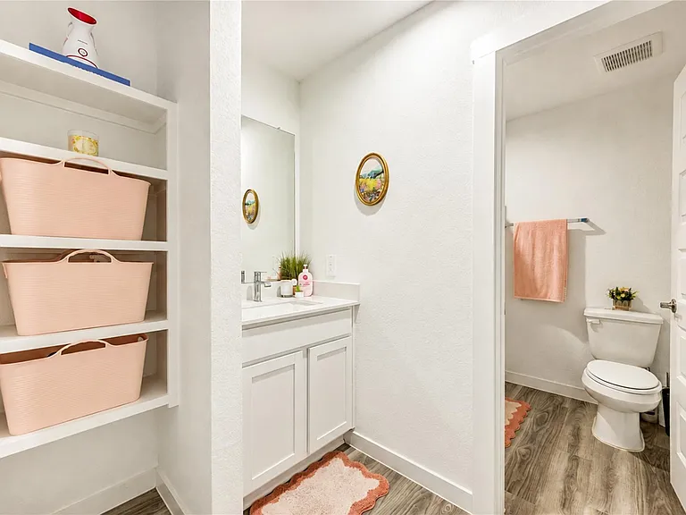 3238 Derry Hill Dr — Photo 40