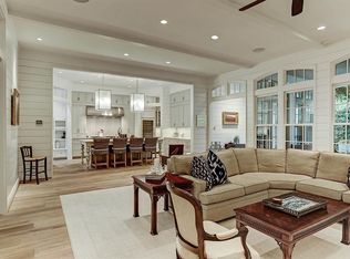 24 Audubon Hollow Ln, Houston, TX 77027