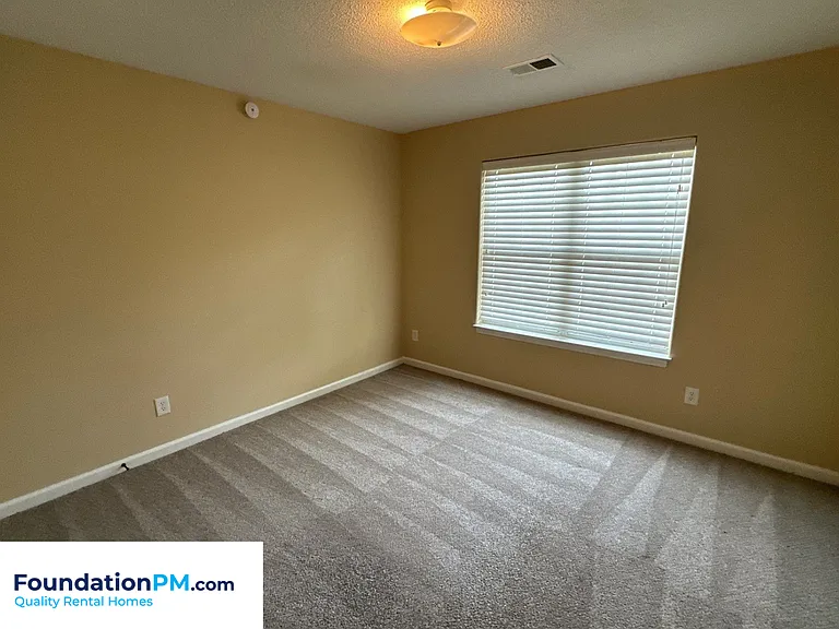 10087 Mill Hill Ave — Photo 12