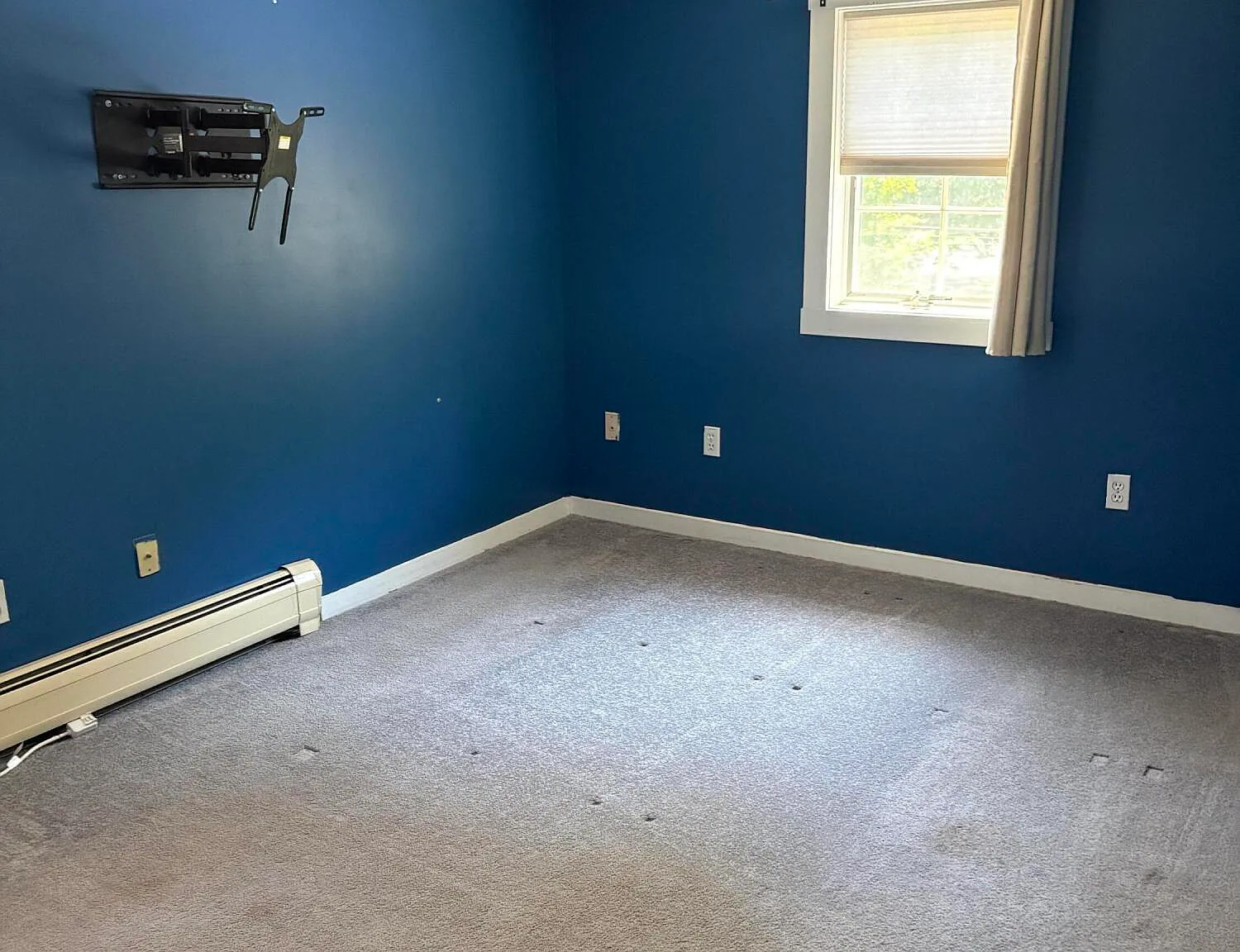 3 bed, 1260 sqft, $3,200 — Photo 4