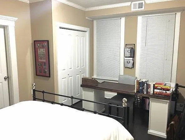 2 bed, 900 sqft, $1,695 — Photo 4