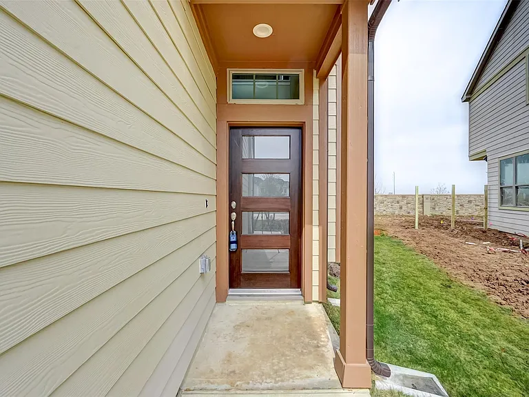 5039 Prairie Terrace Ln — Photo 2