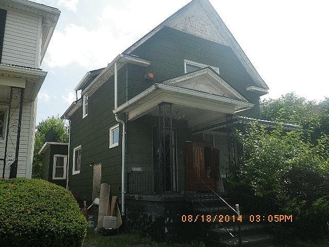 2nd image of 248 Beresford St