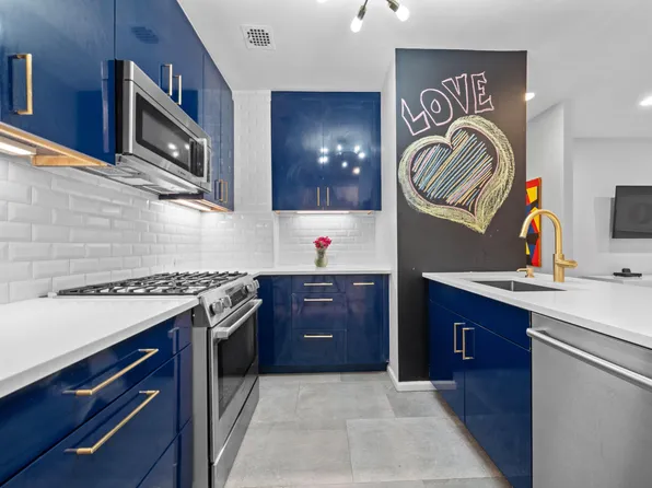 315 West 99th Street image 6 of 19