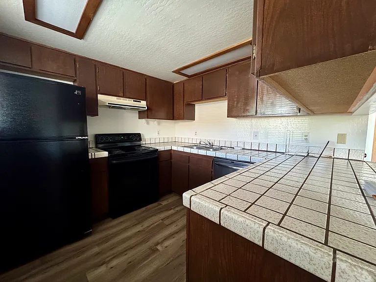 290 Sierra St #3 — Photo 7