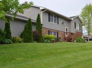 217 Cook Rd, Lebanon, OH 45036