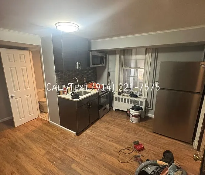151 School St — Photo 10