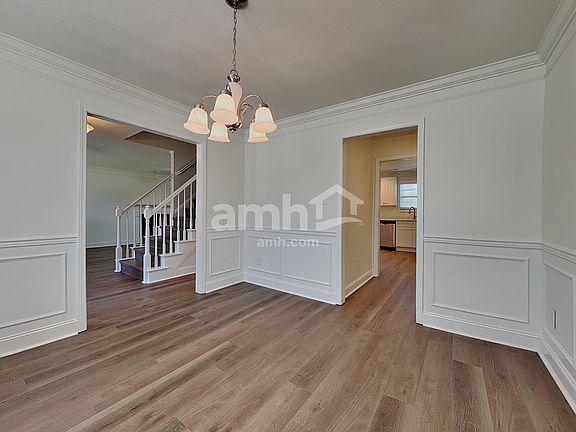 5th image of 6025 Loftis Creek Ln