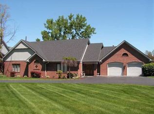 5708 E Fall Creek Parkway North Dr, Indianapolis, IN 46226