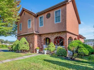 1001 Baker St, Taylor, PA 18517