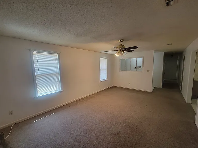 2803 Ptarmigan Rd — Photo 5