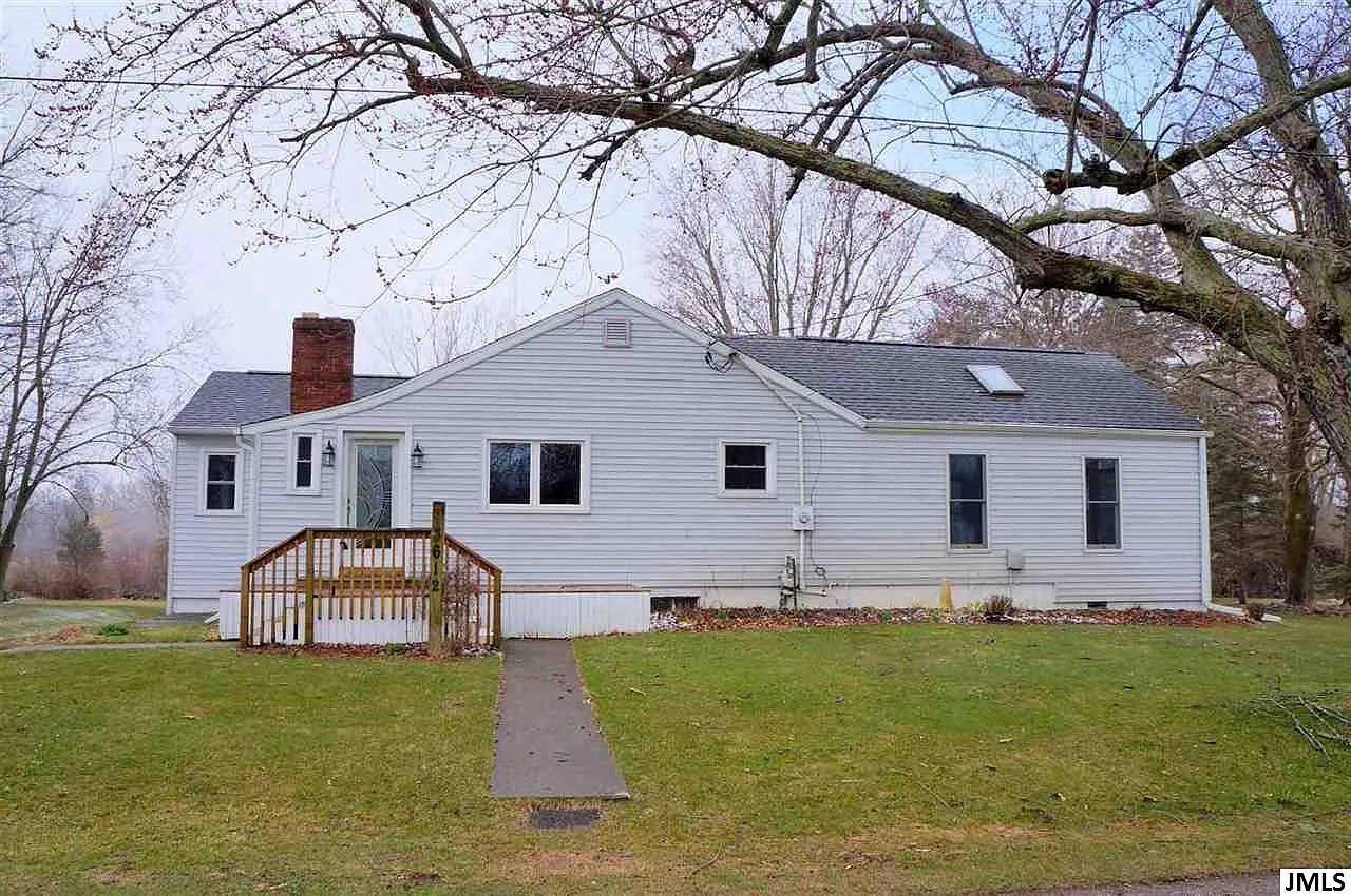 3612 Roosevelt Cir photo 1