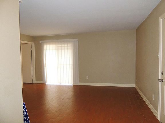5th image of 10203 Forum Park Dr APT 117