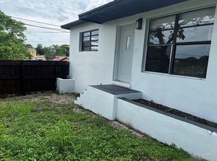 1197 W 35th St, Riviera Beach, FL 33404