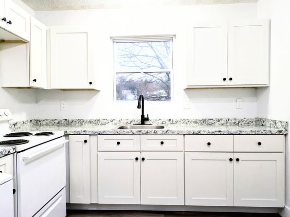 1810-1826 Monroe Ave #1812